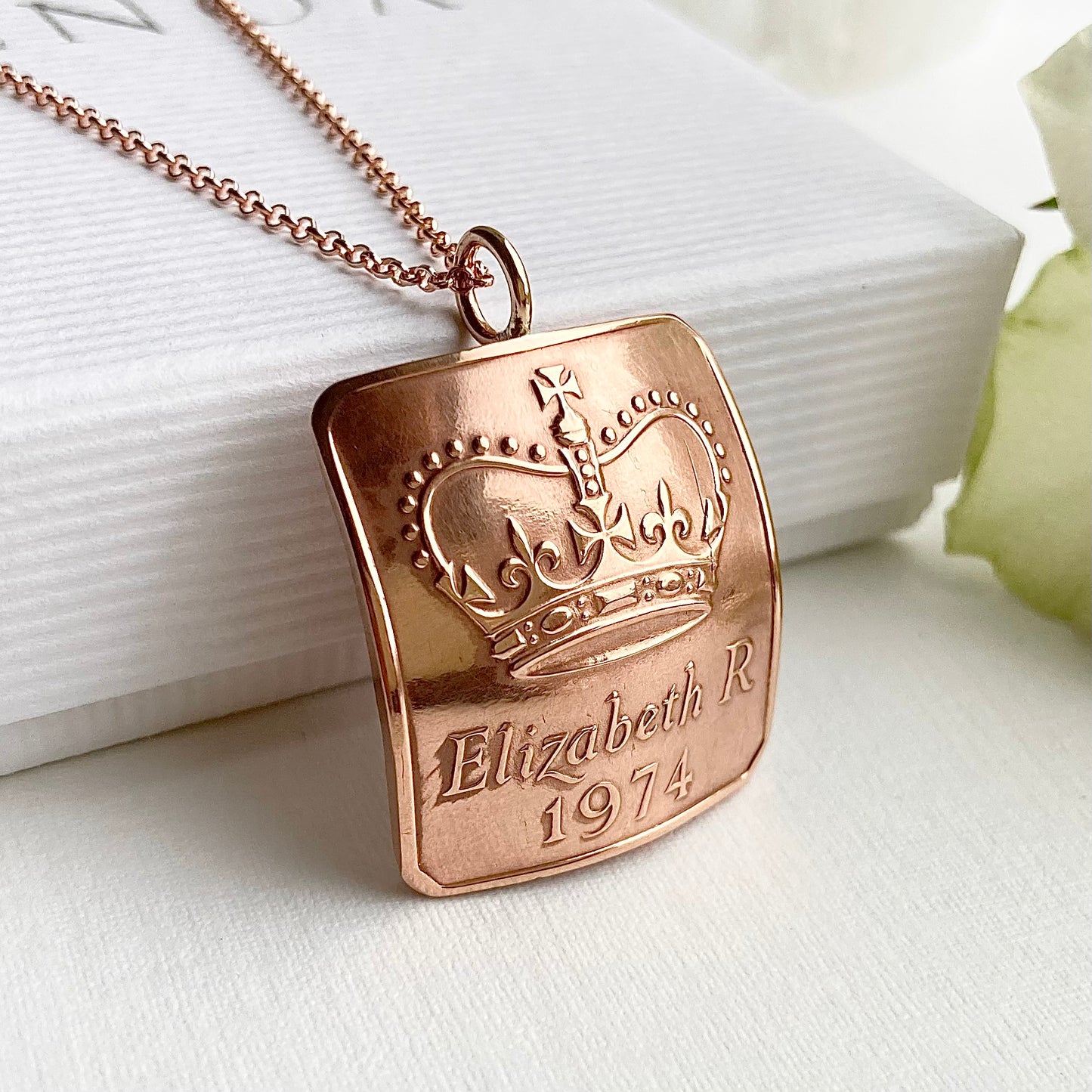 Domed bronze Elizabeth II Royal Mint medal token for 50th birthday - ideal for men or women