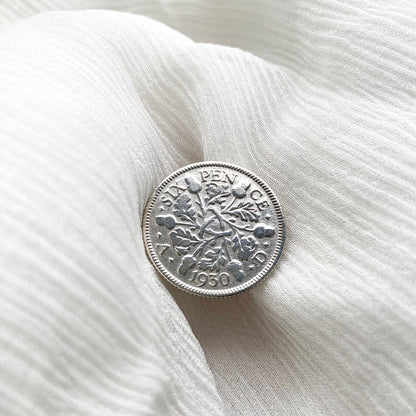 1930 Acorns and oak leaves sixpence brooch or pin
