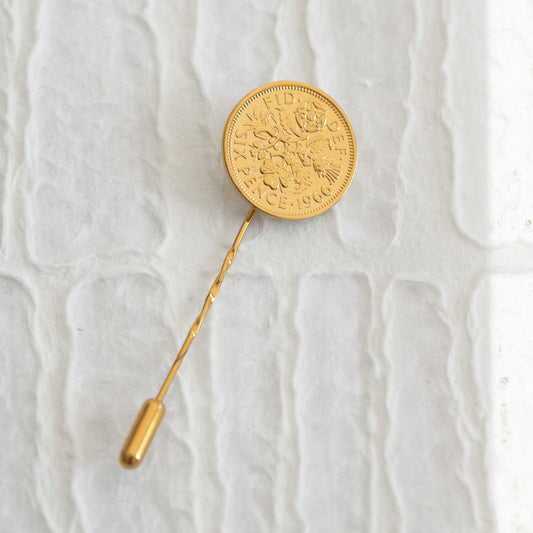 Christmas Sixpence Lapel Pin - Gold - Queen Elizabeth II