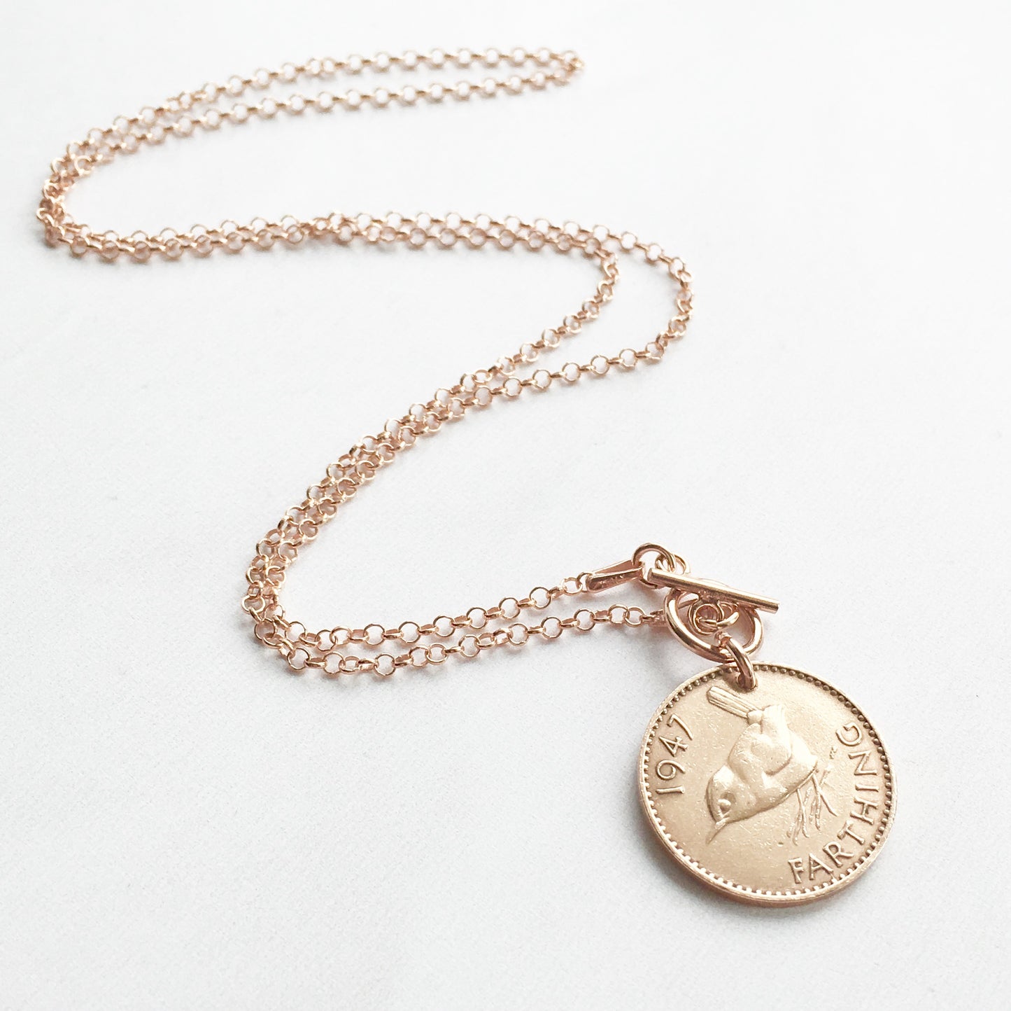 Wren Toggle Necklace - Rose Gold Necklace