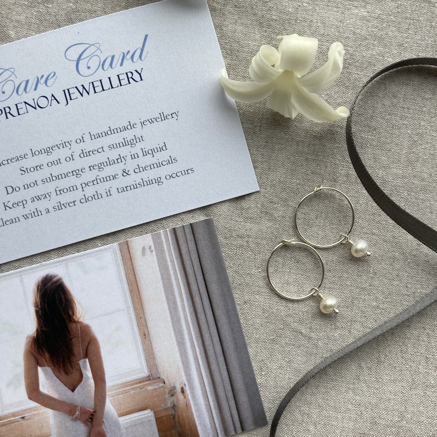 Bonds - Silver Oval Pearl Hoops