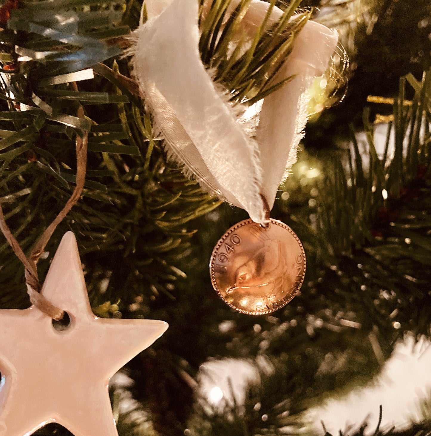 Christmas Bauble - Jenny Wren